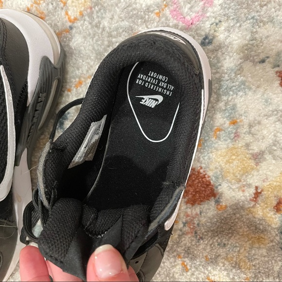 Nike air max excee sneaker in black/white - Picture 5 of 7